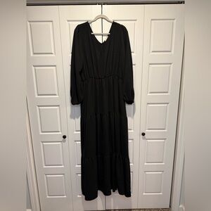 Elegant Black Tiered Maxi Dress - 3XL